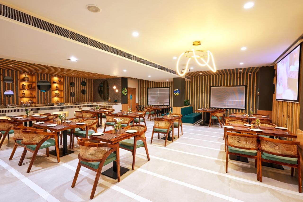 Visthara Hotel バンガロール エクステリア 写真